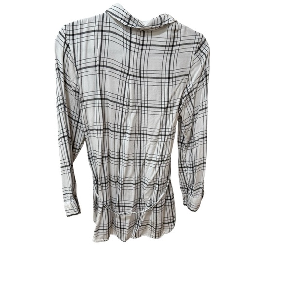 Isabel maternity Plaid long sleeve belted waist shirt - large-Black & White - Picture 2 of 3